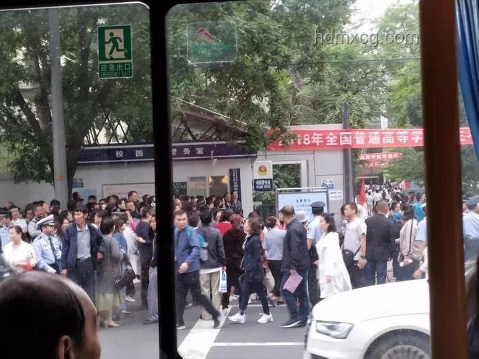 高考第一天：学子心态调整与应对策略研究